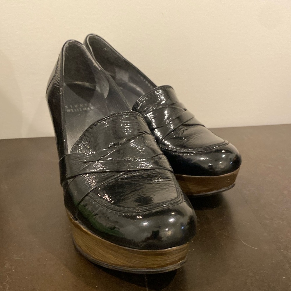 NIB - RARE Stuart Weitzman Wedge Loafer / Black
